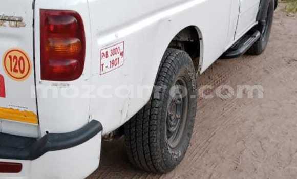 Buy Used Mahindra Scorpio White Car in Maputo in Maputo Buy Used Mahindra Scorpio White Car in Maputo in Maputo