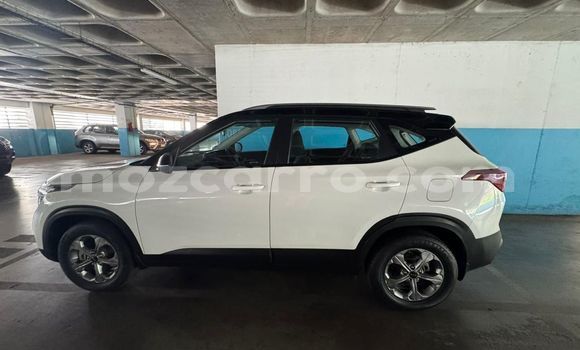 Comprar Novo Kia Sephia Branco Carro em Maputo em Maputo Comprar Novo Kia Sephia Branco Carro em Maputo em Maputo