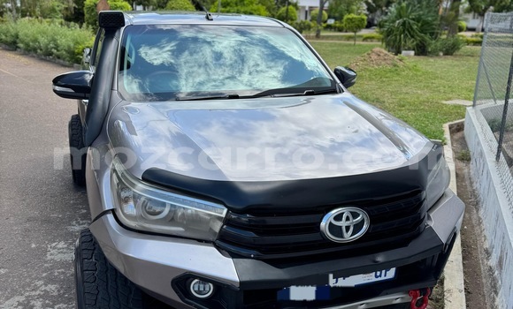 Tenga Tsaru Toyota Hiluxe Revo Zvimwe Mota in Maputo in Maputo Tenga Tsaru Toyota Hiluxe Revo Zvimwe Mota in Maputo in Maputo