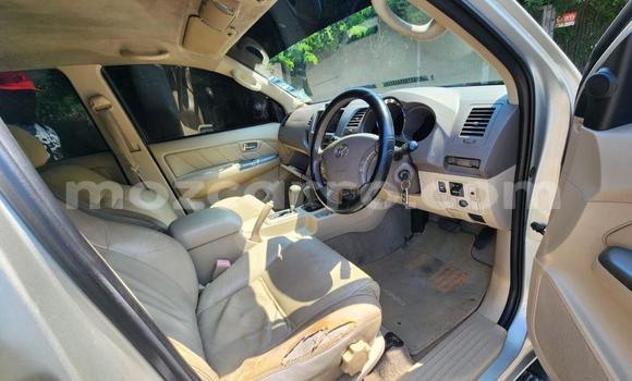 Nunua Ilio tumika Toyota Fortuner Nyingine Gari ndani ya Maputo nchini Maputo Nunua Ilio tumika Toyota Fortuner Nyingine Gari ndani ya Maputo nchini Maputo