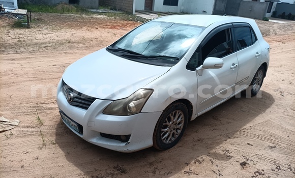 Tenga Tsaru Toyota Blade Chena Mota in Maputo in Maputo Tenga Tsaru Toyota Blade Chena Mota in Maputo in Maputo