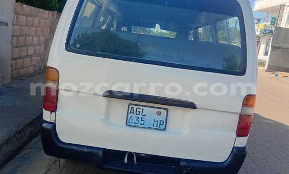 Buy Used Toyota Hiace White Car in Maputo in Maputo Buy Used Toyota Hiace White Car in Maputo in Maputo