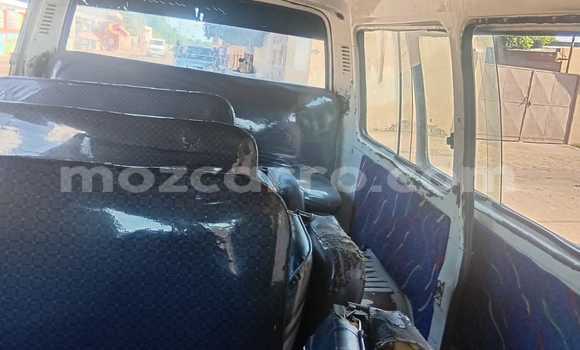 Buy Used Toyota Hiace White Car in Maputo in Maputo Buy Used Toyota Hiace White Car in Maputo in Maputo