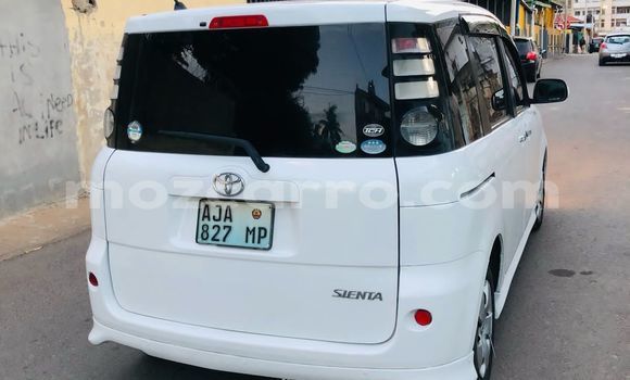 Tenga Tsaru Toyota Sienta Chena Mota in Maputo in Maputo Tenga Tsaru Toyota Sienta Chena Mota in Maputo in Maputo