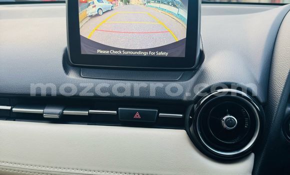 Comprar Usado Mazda Demio Vermelho Carro em Maputo em Maputo Comprar Usado Mazda Demio Vermelho Carro em Maputo em Maputo