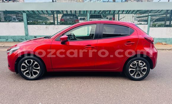 Comprar Usado Mazda Demio Vermelho Carro em Maputo em Maputo Comprar Usado Mazda Demio Vermelho Carro em Maputo em Maputo