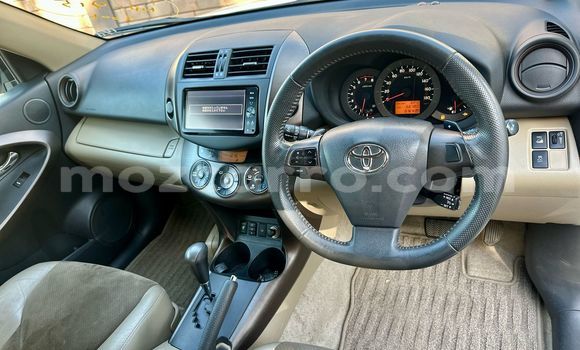 Buy Used Toyota Vanguard White Car in Maputo in Maputo Buy Used Toyota Vanguard White Car in Maputo in Maputo
