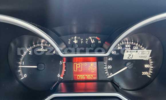 Nunua Ilio tumika Mazda BT-50 Fedha Gari ndani ya Maputo nchini Maputo Nunua Ilio tumika Mazda BT-50 Fedha Gari ndani ya Maputo nchini Maputo