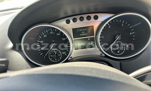 Comprar Usado Mercedes‒Benz M-Class Prata Carro em Maputo em Maputo Comprar Usado Mercedes‒Benz M-Class Prata Carro em Maputo em Maputo