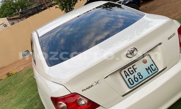 Comprar Usado Toyota Mark X Branco Carro em Maputo em Maputo Comprar Usado Toyota Mark X Branco Carro em Maputo em Maputo