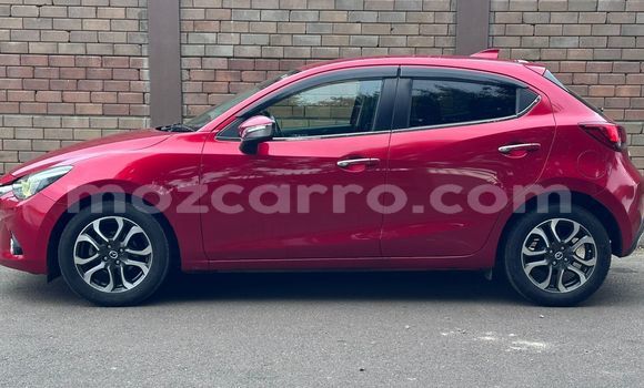 Tenga Tsaru Mazda Demio Tsvuku Mota in Maputo in Maputo Tenga Tsaru Mazda Demio Tsvuku Mota in Maputo in Maputo