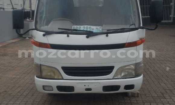 Comprar Usado Toyota Dyna Branco Carro em Maputo em Maputo Comprar Usado Toyota Dyna Branco Carro em Maputo em Maputo