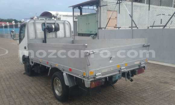 Comprar Usado Toyota Dyna Branco Carro em Maputo em Maputo Comprar Usado Toyota Dyna Branco Carro em Maputo em Maputo