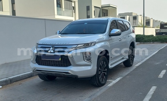 Buy Used Mitsubishi Montero Sport White Car in Maputo in Maputo Buy Used Mitsubishi Montero Sport White Car in Maputo in Maputo