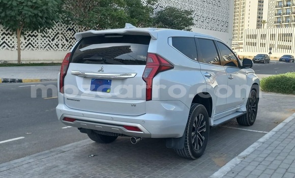 Buy Used Mitsubishi Montero Sport White Car in Maputo in Maputo Buy Used Mitsubishi Montero Sport White Car in Maputo in Maputo