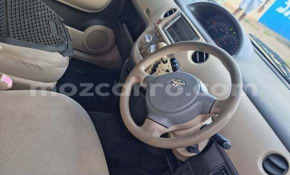 Tenga Tsaru Toyota Sienta Zvimwe Mota in Búzi in Sofala Tenga Tsaru Toyota Sienta Zvimwe Mota in Búzi in Sofala