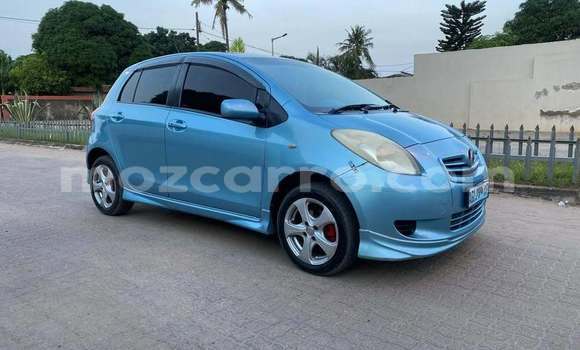 Tenga Tsaru Toyota Vitz Bhuruu Mota in Búzi in Sofala Tenga Tsaru Toyota Vitz Bhuruu Mota in Búzi in Sofala