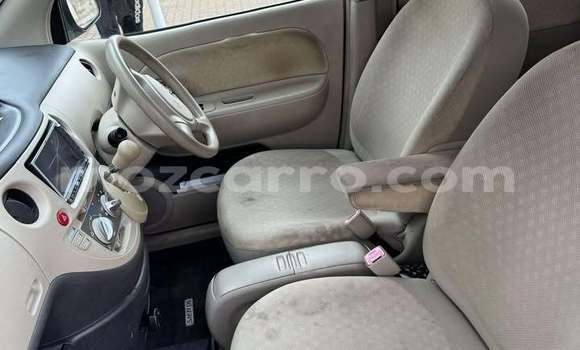 Tenga Tsaru Toyota Sienta Zvimwe Mota in Búzi in Sofala Tenga Tsaru Toyota Sienta Zvimwe Mota in Búzi in Sofala