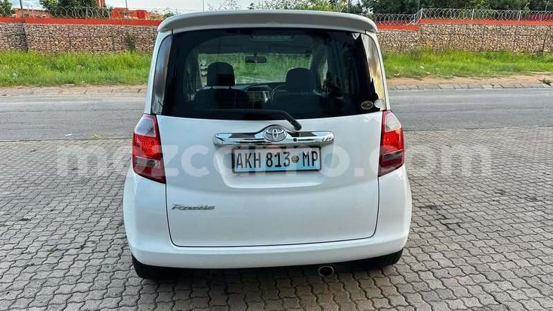 Big with watermark toyota ractis sofala caia 38061