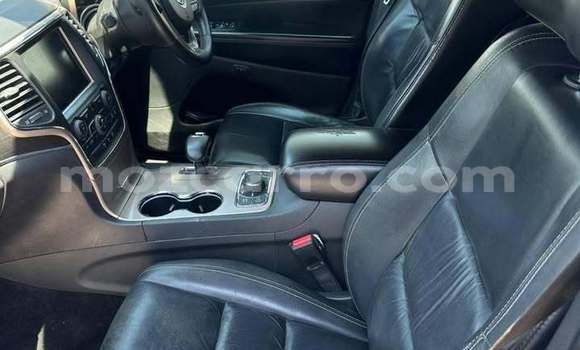 Buy Used Jeep Grand Cherokee Black Car in Nice view in Maputo Buy Used Jeep Grand Cherokee Black Car in Nice view in Maputo