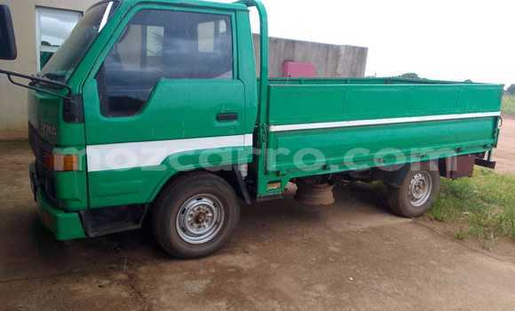 Comprar Usado Toyota Dyna Verde Carro em Maputo em Maputo