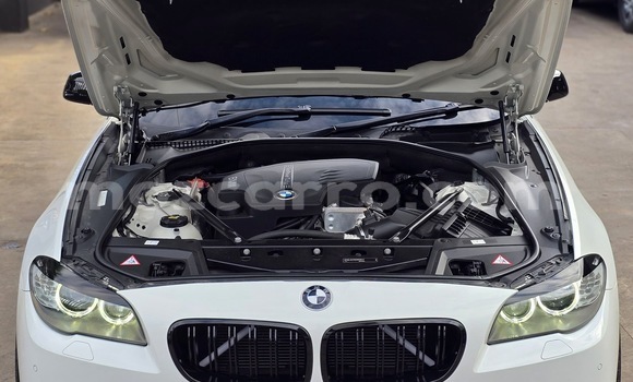 Nunua Ilio tumika BMW 3-Series Nyeupe Gari ndani ya Maputo nchini Maputo Nunua Ilio tumika BMW 3-Series Nyeupe Gari ndani ya Maputo nchini Maputo