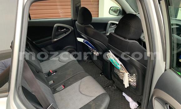 Tenga Tsaru Toyota RAV4 Sirivha Mota in Maputo in Maputo Tenga Tsaru Toyota RAV4 Sirivha Mota in Maputo in Maputo