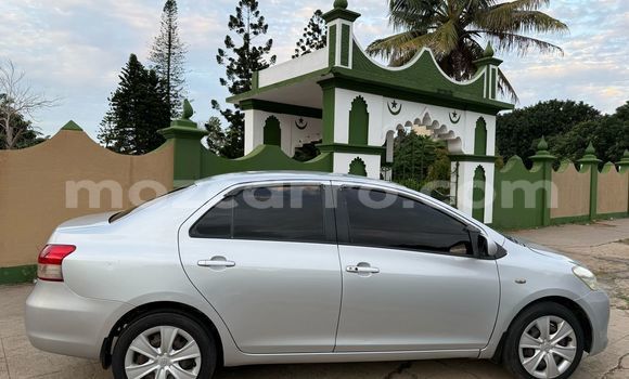Comprar Usado Toyota Belta Prata Carro em Maputo em Maputo Comprar Usado Toyota Belta Prata Carro em Maputo em Maputo