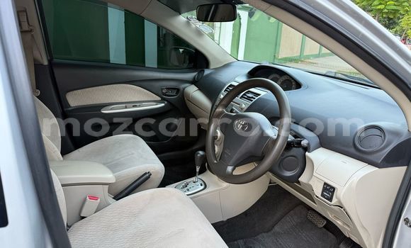 Comprar Usado Toyota Belta Prata Carro em Maputo em Maputo Comprar Usado Toyota Belta Prata Carro em Maputo em Maputo