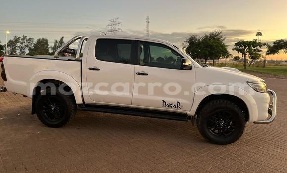 Buy Used Toyota Hilux White Car in Maputo in Maputo Buy Used Toyota Hilux White Car in Maputo in Maputo