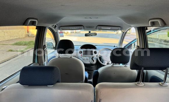 Tenga Tsaru Toyota Sienta Bhuruu Mota in Maputo in Maputo Tenga Tsaru Toyota Sienta Bhuruu Mota in Maputo in Maputo