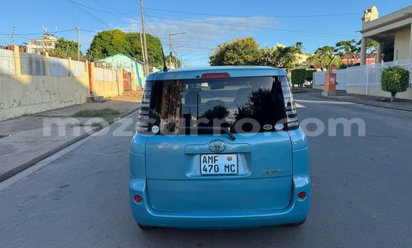 Tenga Tsaru Toyota Sienta Bhuruu Mota in Maputo in Maputo Tenga Tsaru Toyota Sienta Bhuruu Mota in Maputo in Maputo