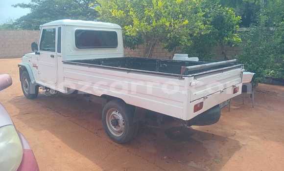 Buy Used Mahindra Bolero White Car in Maputo in Maputo Buy Used Mahindra Bolero White Car in Maputo in Maputo