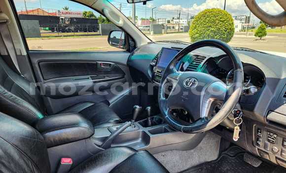 Tenga Tsaru Toyota Hilux Chena Mota in Maputo in Maputo Tenga Tsaru Toyota Hilux Chena Mota in Maputo in Maputo