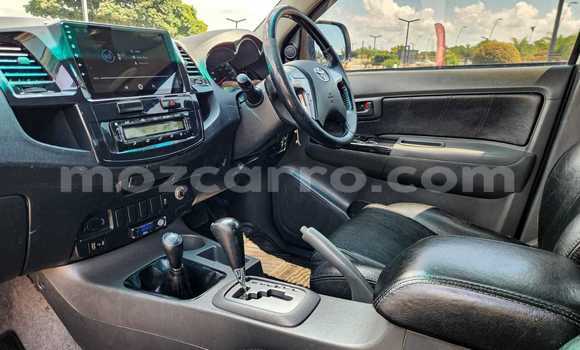 Tenga Tsaru Toyota Hilux Chena Mota in Maputo in Maputo Tenga Tsaru Toyota Hilux Chena Mota in Maputo in Maputo