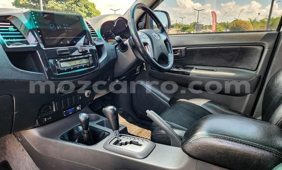 Nunua Mpya Toyota Hilux Nyeupe Gari ndani ya Maputo nchini Maputo Nunua Mpya Toyota Hilux Nyeupe Gari ndani ya Maputo nchini Maputo