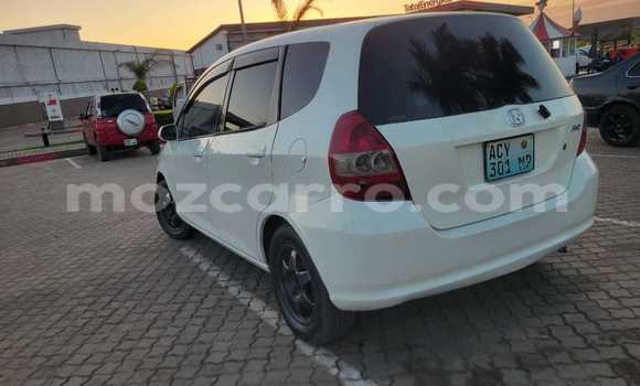 Buy Used Honda Fit White Car in Maputo in Maputo Buy Used Honda Fit White Car in Maputo in Maputo