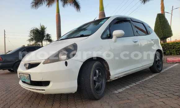 Buy Used Honda Fit White Car in Maputo in Maputo Buy Used Honda Fit White Car in Maputo in Maputo