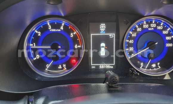 Nunua Ilio tumika Toyota Hilux Nyeupe Gari ndani ya Maputo nchini Maputo Nunua Ilio tumika Toyota Hilux Nyeupe Gari ndani ya Maputo nchini Maputo