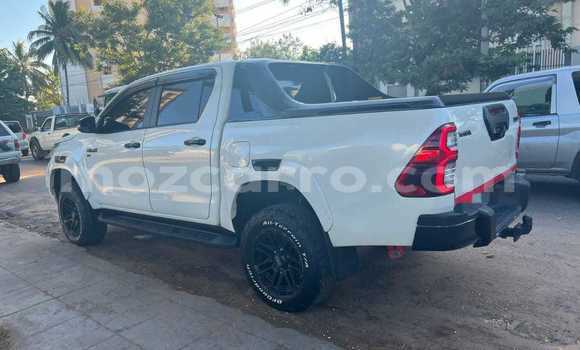 Comprar Usado Toyota Hilux Branco Carro em Maputo em Maputo Comprar Usado Toyota Hilux Branco Carro em Maputo em Maputo