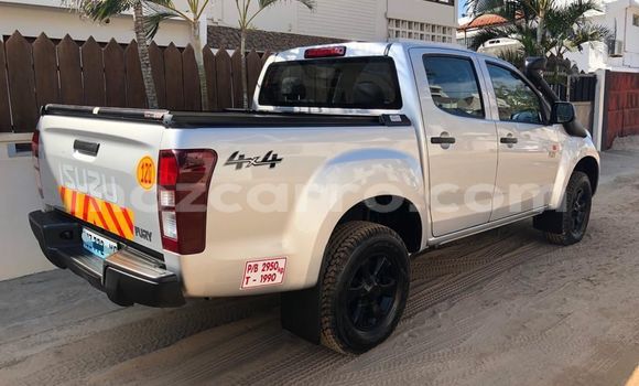 Buy Used Isuzu D-MAX Other Car in Maputo in Maputo Buy Used Isuzu D-MAX Other Car in Maputo in Maputo