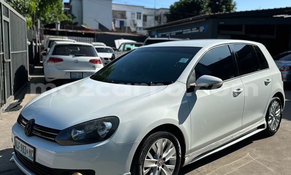 Buy Used Volkswagen Golf White Car in Maputo in Maputo Buy Used Volkswagen Golf White Car in Maputo in Maputo