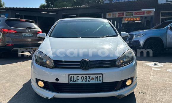 Nunua Ilio tumika Volkswagen Golf Nyeupe Gari ndani ya Maputo nchini Maputo Nunua Ilio tumika Volkswagen Golf Nyeupe Gari ndani ya Maputo nchini Maputo