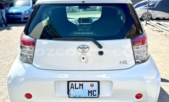Comprar Usado Toyota iQ Branco Carro em Maputo em Maputo Comprar Usado Toyota iQ Branco Carro em Maputo em Maputo