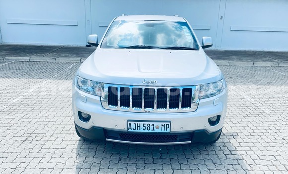 Comprar Usado Jeep Cherokee De outros Carro em Maputo em Maputo Comprar Usado Jeep Cherokee De outros Carro em Maputo em Maputo