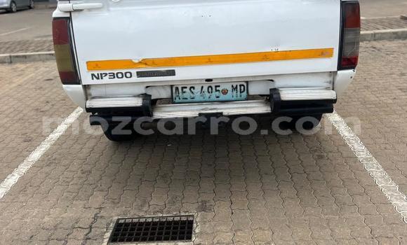 Buy Used Nissan Hardbody White Car in Maputo in Maputo Buy Used Nissan Hardbody White Car in Maputo in Maputo