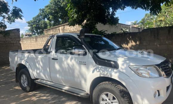 Tenga Tsaru Toyota Hilux Chena Mota in Maputo in Maputo Tenga Tsaru Toyota Hilux Chena Mota in Maputo in Maputo