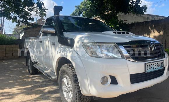 Tenga Tsaru Toyota Hilux Chena Mota in Maputo in Maputo Tenga Tsaru Toyota Hilux Chena Mota in Maputo in Maputo