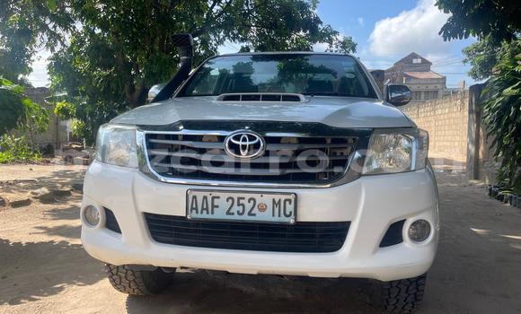 Tenga Tsaru Toyota Hilux Chena Mota in Maputo in Maputo Tenga Tsaru Toyota Hilux Chena Mota in Maputo in Maputo