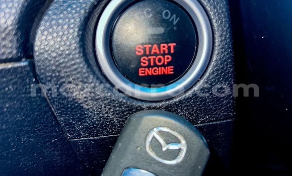 Tenga Tsaru Mazda Axela Zvimwe Mota in Maputo in Maputo Tenga Tsaru Mazda Axela Zvimwe Mota in Maputo in Maputo